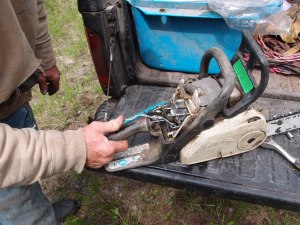So about that makeshift trigger...it's made out of barbed wire...ya gotta love the "adapt and overcome" mentality.  I'm learning it.